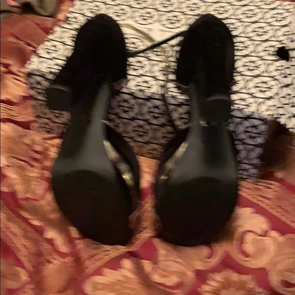 Just do not wear these beauties anymore. - Picture 3 of 4